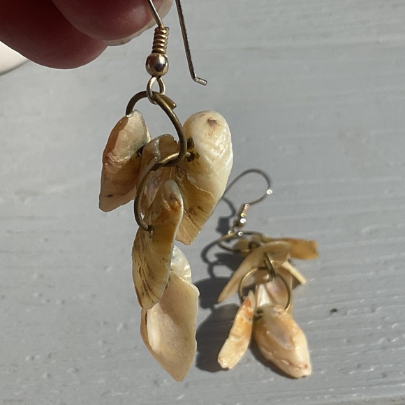 Shell Chip Earrings Dangle hook pierced 2” long - Picture 3 of 7